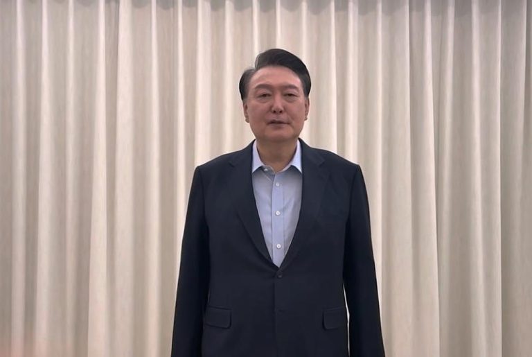 Corea del Sud, Yoon arrestato